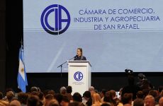 Cornejo anunció la licitación de obras eléctricas por más de USD 43 millones para el Sur mendocino
