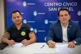 Tadeo García Zalazar firmó un convenio con la CGT San Rafael para que los trabajadores puedan terminar sus estudios