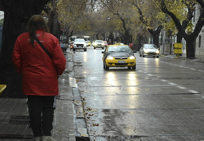 Salud mental y contingencia climática: recomiendan pautas de autocuidado ante el temporal prolongado